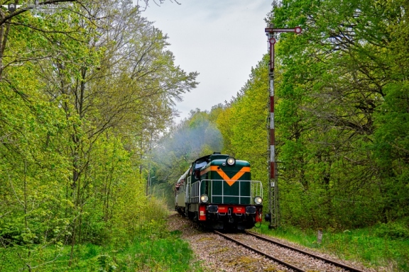 SU42-536