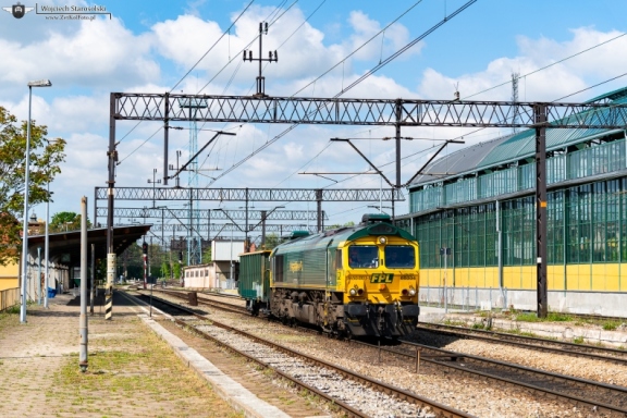Class 66004