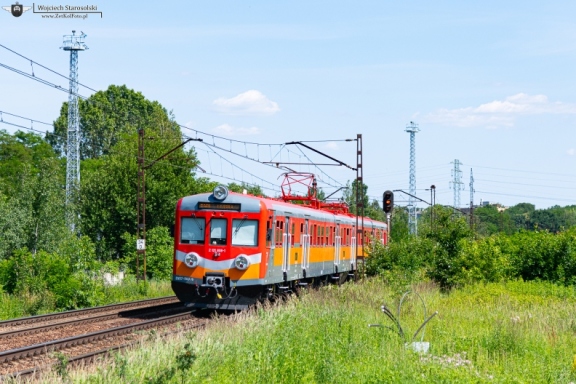 EN57-1160